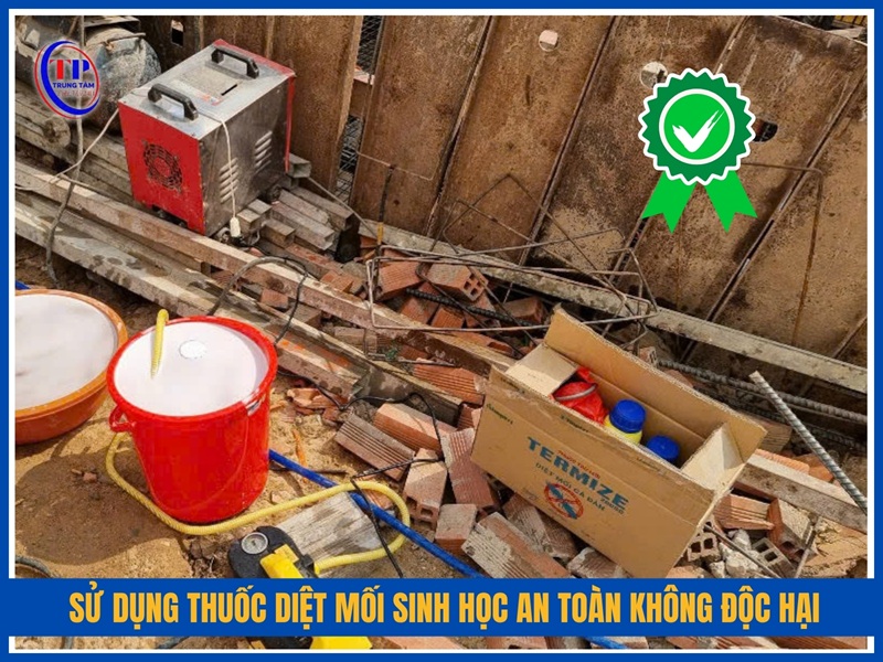 Sử dụng thuốc sinh học an toàn không độc hại